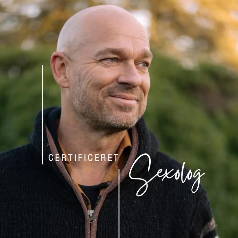 Marrtin Elliott — Certificeret Sexolog og AI-rådgiver